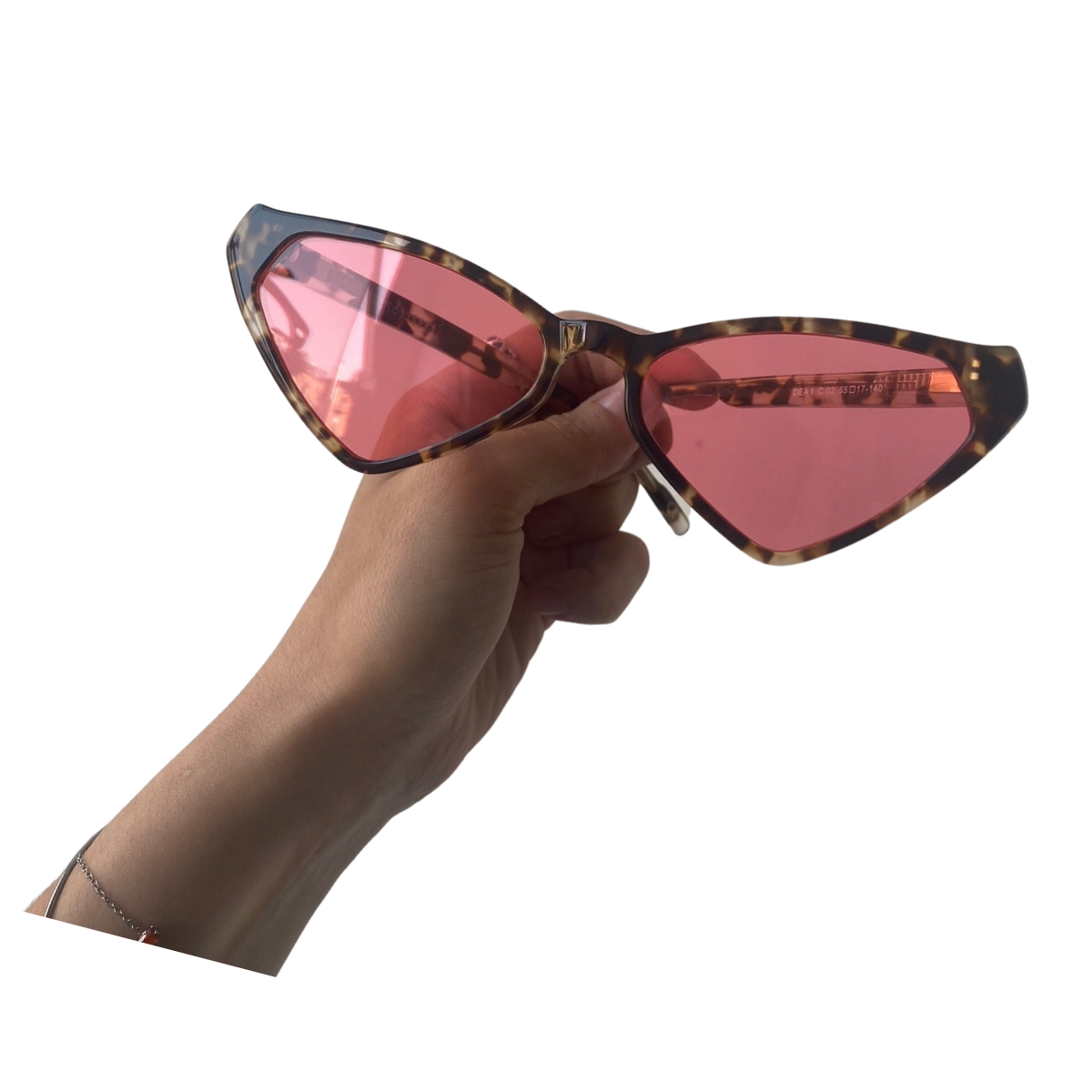 Occhiale da sole rosso di sera